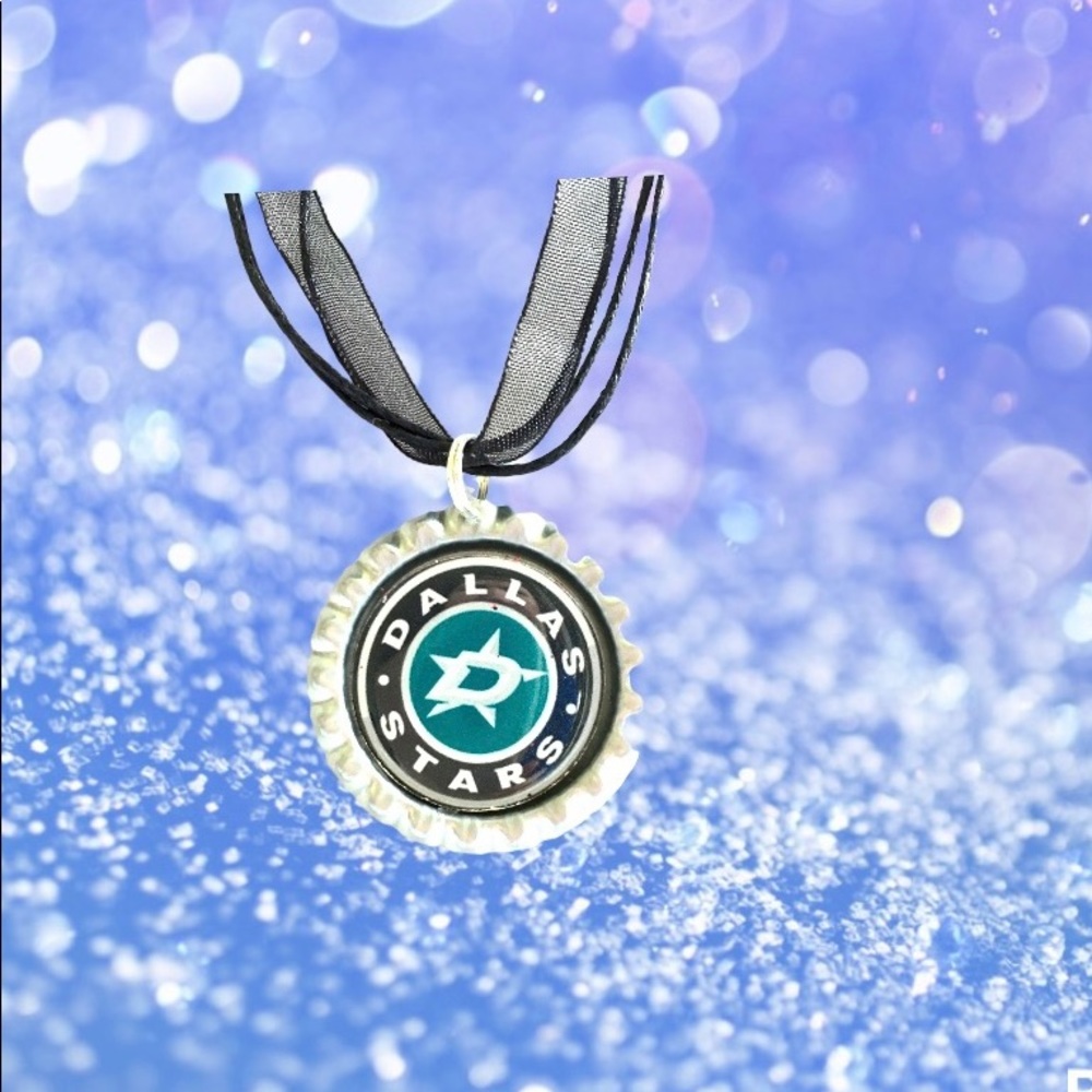 Dallas STARS Handmade Hockey Necklace *NEW*